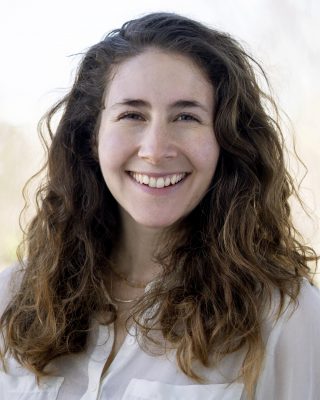 DSC06593-2_Sandrine-320x400