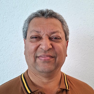 Dewan Het Begint met Taal Dewan Het Begint met Taal